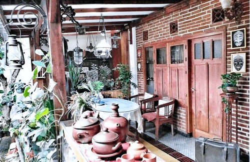 Klojen Cabin | Villas in batu indonesia