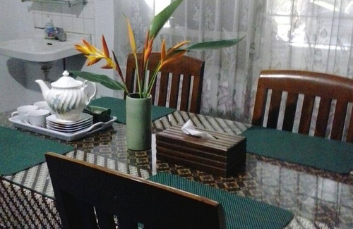 Klojen House | villas in batu indonesia