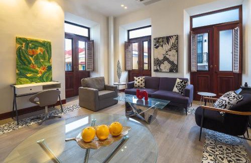 Casco Viejo Apartment | Villas La Fontana Amplias ApartaSuite-piscina 101