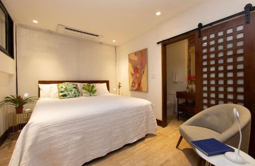 Casco Viejo Apartment | Villas La Fontana Amplias ApartaSuite-piscina 104