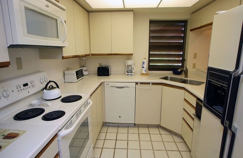 Whitney Beach Condo | Villas of Avignon #101 Condo by RVA