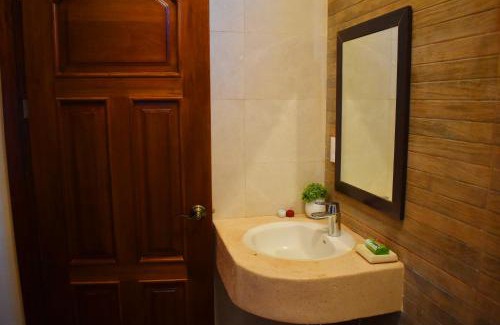 Chichen Itza - Valladolid House | Villas Vallazoo