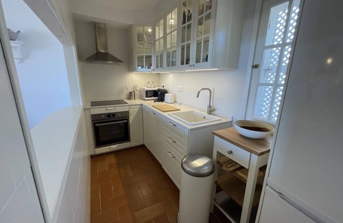 Coves Noves Apartment | VILLASTAR by Riera Rossello