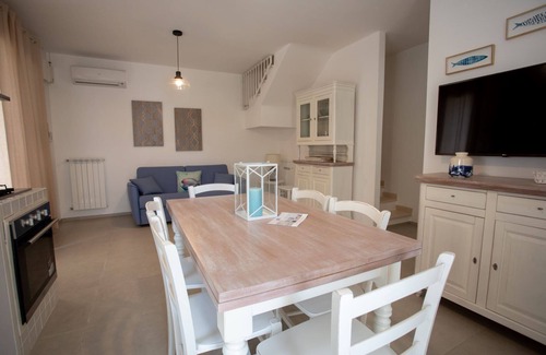 Boncore Villa | Villetta Clara, holiday house close to the beach