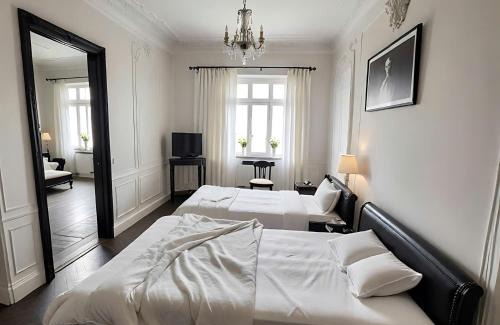 Hue City Centre Hotel | Vina Vintage Hotel