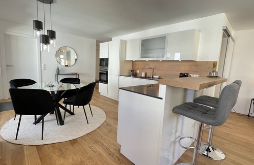 Bregenz Apartment | VINCENT Apartment in Bregenz with Parking