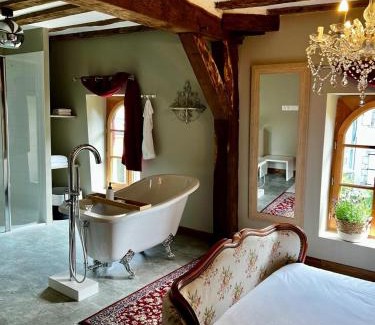 Boussac Bed & Breakfast | Vincent B&B