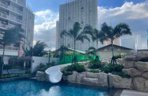 Kapitolyo Apartment | Vincondotel Near BGC Fairlane