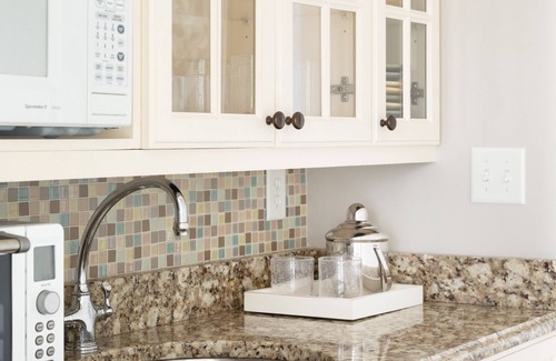 Edgartown Hotel | Vineyard Square Hotel & Suites