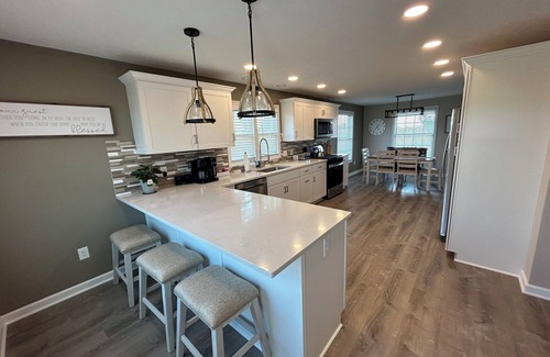 North East House | Vineyards Edge, a charming retreat located in the heart of wine country!