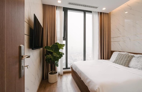 Ngoc Khanh Apartment | Vinhomes Metropolis Liễu Giai - Blissful Homestays