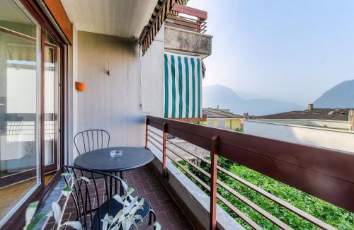 Massagno Apartment | Vinorum Studio by Quokka 360 - Cozy and sunny with balcony
