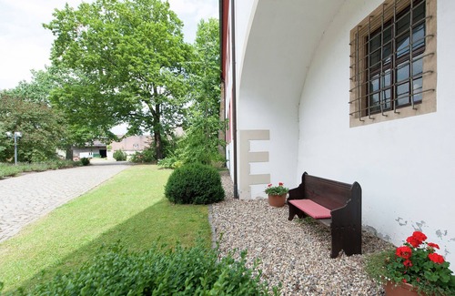 Triestewitz Other | Vintage Apartment in Arzberg - Triestewitz with Terrace