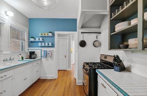 Clarksville House | Vintage Charm in Clarksville Steps from Downtown