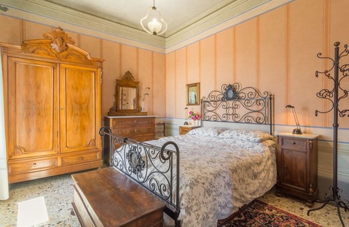 Montecastelli House | Vintage Holiday Home in Montecastelli Pisano with Terrace