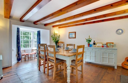 Blisland House | Vintage Holiday Home in Blisland Cornwall with a garden