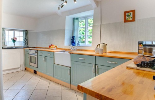 Blisland House | Vintage Holiday Home in Blisland Cornwall with a garden