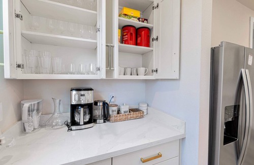 Broadway House | Vintage Meets Modern! Spacious Capitol Hill Single Family home with 97 walk scor