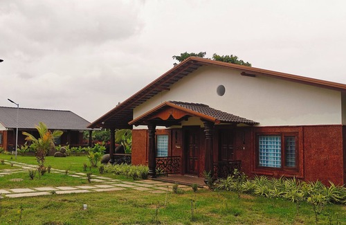 Alur Resort | Vintage Trails By Ilara