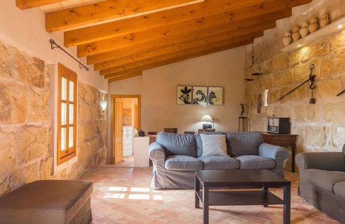 Maria de la Salut Villa | Vinya des Compte