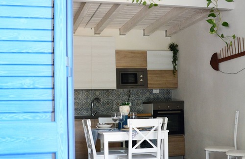 Castellammare del Golfo House | Violisacharme cottage surrounded by greenery - CIR 19081005C212498