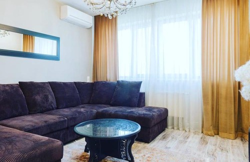 Obolon' Apartment | VIP 2 rooms 75m2 center of Obolon near River side