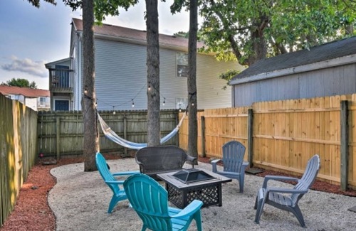 Northeast Virginia Beach House | Virginia Beach Townhouse - 5 minutes to Boardwalk!