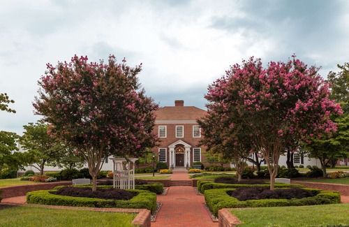 Glen Allen Hotel | Virginia Crossings Hotel, Tapestry Collection by Hilton