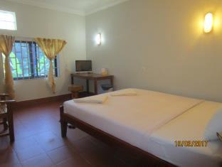 Krong Kaeb House | Visal Sak Guesthouse