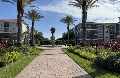 Florida Central Atlantic Coast Condo | Vista Cay Getaway Luxury By Universal Orlando Rent