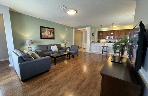Florida Central Atlantic Coast Apartment | Vista Cay Hideway Luxury Home By Universal Orlando