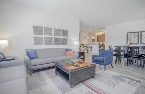 Florida Central Atlantic Coast Condo | Vista Cay Luxury Hideaway. Walk to EPIC UNIVERSE and Conventions