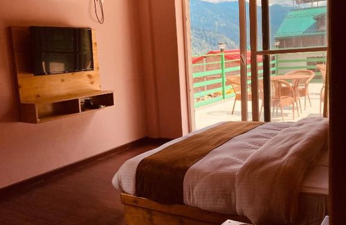 New Manali Resort | Vista Hill Resort- Centrally Heated & air cooled Resort, Manali
