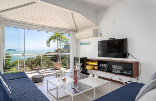 Joao Fernandes House | Vista Mar - João Fernandes - 4 suítes, piscina e área Gourmet - 10 Pessoas