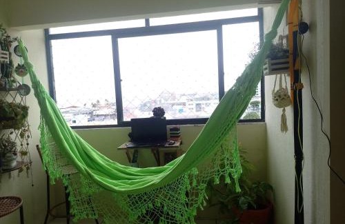 Bairro Novo House | Vista para o mar e Farol de Olinda, Perto da FACULDADE DE MEDICINA DE OLINDA , Cama Solteiro Com colchão Adicional, Estante e Ventilador