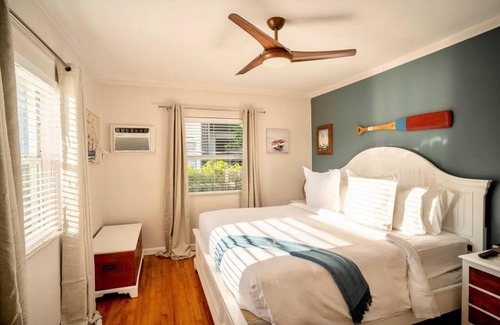 East Fort Lauderdale Apartment | Vistamar Waterfront Beach Abode -Walk to the Beach