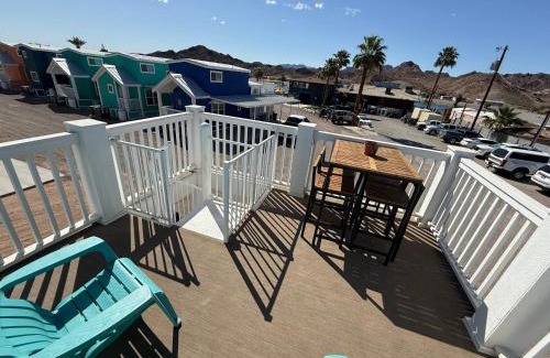 Parker Strip House | Viva La Vida! Roadrunner Resort