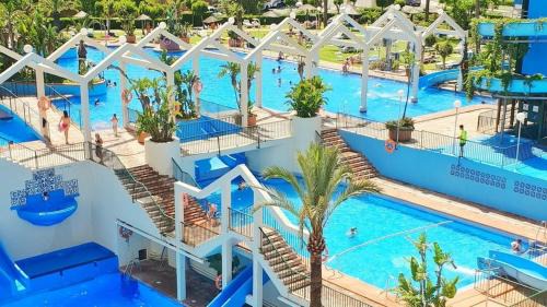 Benalmadena Costa Apartment | "VIVE BENAL BEACH" con vistas al mar y parque acuático 3611