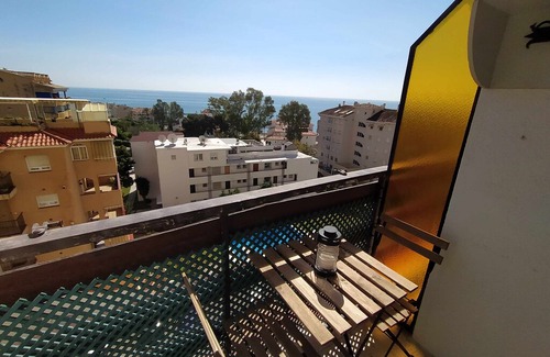 Benalmadena Costa Apartment | VIVE BENALMÁDENA ESTUDIO LAS NACIONES 1 - 513, playa 200m,