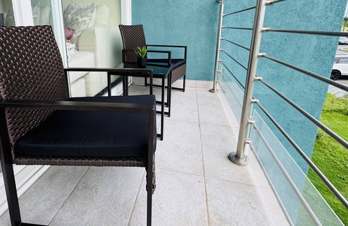 Arouca Condo | Vive Luxe Condo , Pool & 24/7 Security near Airport
