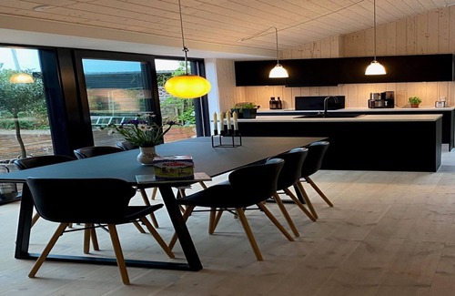 Bjert House | "Viveke" - 10m from the sea by Interhome