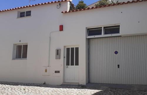 Juncal House | Vivenda do Américo