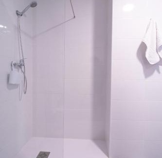 Trinitat Apartment | Viveros by Concept Flats