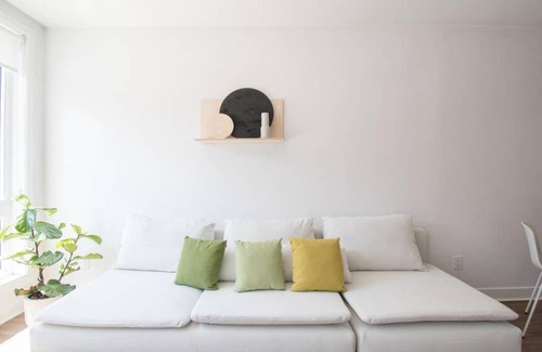 Plateau Mont Royal Apartment | Vivez la vie Montréalaise