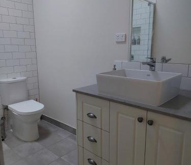 Castlemaine Apartment | Vivian's Rest