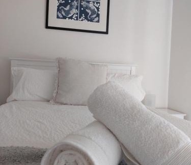 Castlemaine Apartment | Vivian's Rest