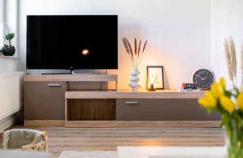 Dangast Apartment | VIVID - Ideal für 4 - Strandnähe mit 2 Terrassen - 2 SZ & WZ