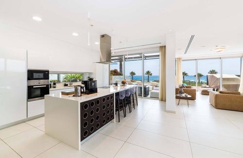 Ayia Napa Villa | Vivo Mare Panorama Beachfront Villa - Beachfront Views