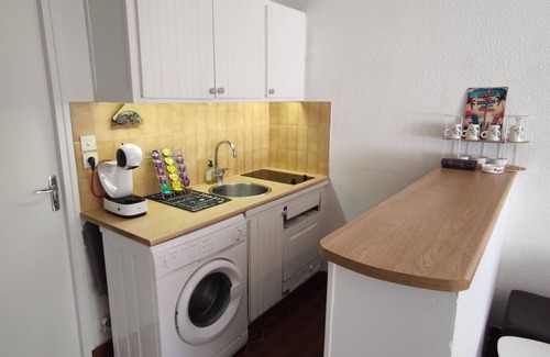 Aureilhan Apartment | VK Lake Vous Offre un Accès Direct à la Forêt Proche du lac et 10 min de L'océan
