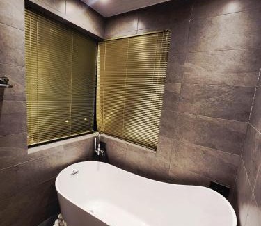 Port Chambly Villa | VLAP Residence